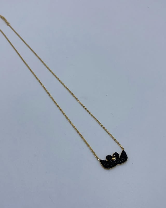 CHAINED BLACK SWAN NECKLACE