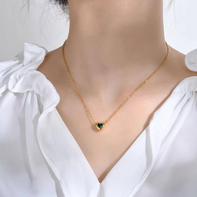 ETERNAL HEART NECKLACE