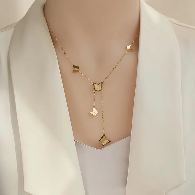 BUTTERFLY NECKLACE